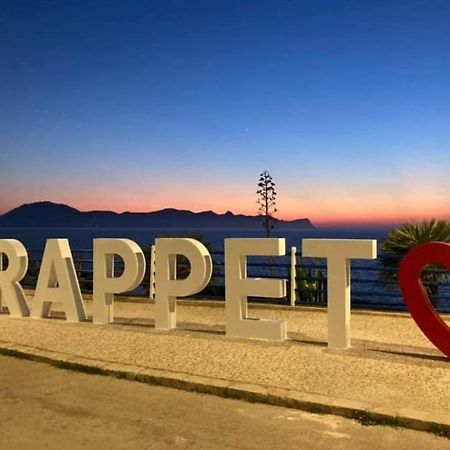 Casa Vacanza Da Mirella E Peppe Траппето Екстер'єр фото